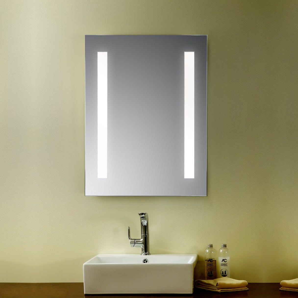 SASHA Alex 30 x 42" Lighted Wall Mirror with 2x LED Strips, 5,000K