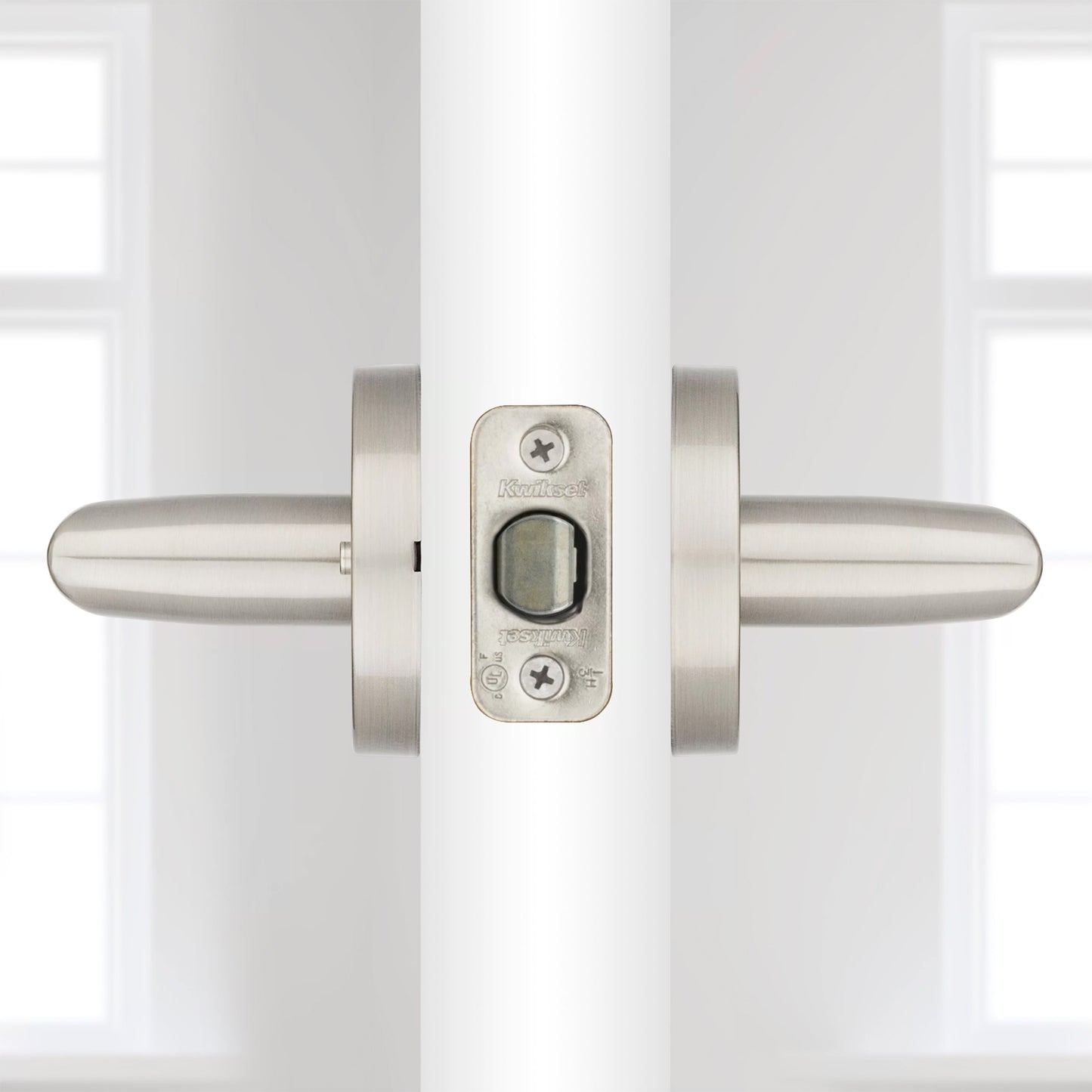 Kwikset Milan Round Lever Privacy Handle for Interior Doors, Satin Nickel